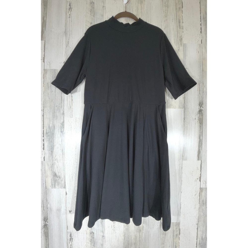 Torrid Super Soft Ribbed Midi Dress Size 1 Black Mock Neck‎ Elbow Sleeve Pockets